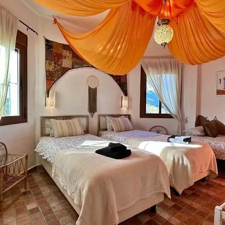 Padre Sol Yoga Retreat Center Malaga By Andaraholidays *