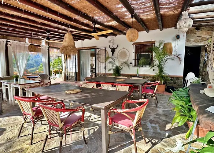 Padre Sol Yoga Retreat Center Malaga By Andaraholidays Вилла Саялонга