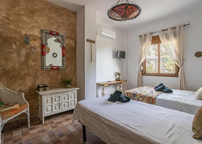 Padre Sol Yoga Retreat Center Malaga By Andaraholidays