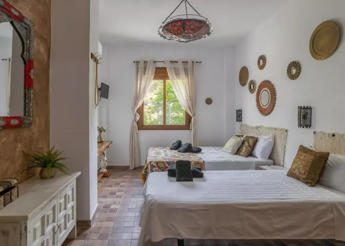 Вилла Padre Sol Yoga Retreat Center Malaga By Andaraholidays Саялонга